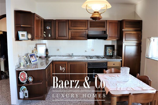 photo 36 Villa for sale 440 m²