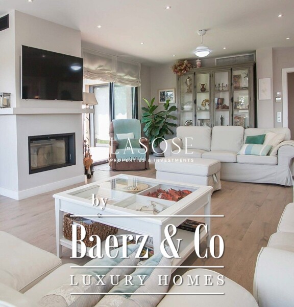 photo 8 Castelldefels, Centro