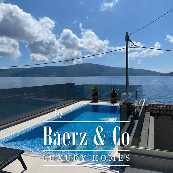 photo 10 Waterfront Villa with Beach & Pool