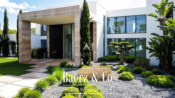 photo 3 VILAMOURA -A BREATHTAKING MODERN SANCTUARY OF OPULENCE BOASTING 8 LAVISH SUITES