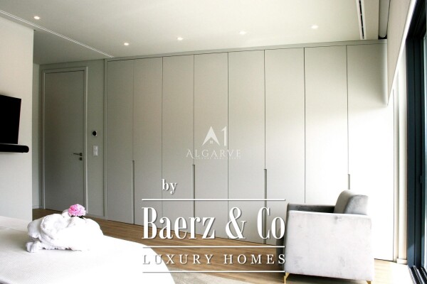 photo 19 VILAMOURA -A BREATHTAKING MODERN SANCTUARY OF OPULENCE BOASTING 8 LAVISH SUITES