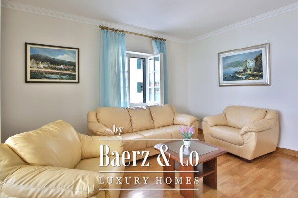 photo 6 Apartment on the Sveti Stefan Beach