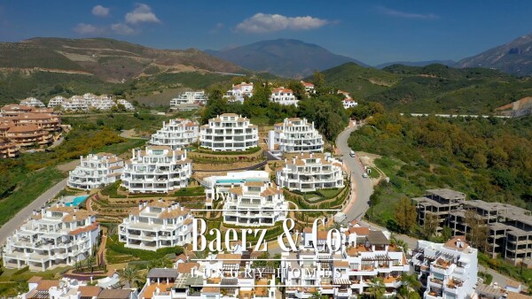 photo 2 Apartment - Nueva Andalucia - Marbella - Ref: 8261