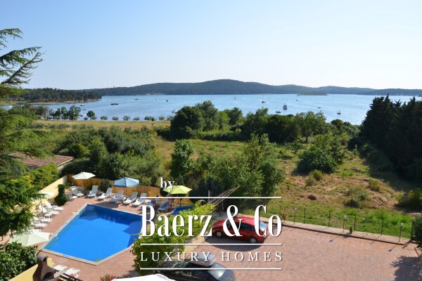 photo 19 Medulin, large residential building 300 m from the seaStudio apartment