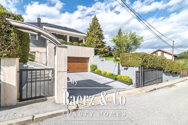 photo 4 Zagreb, Jelekovići, beautiful villa net area of 303.5 m2 on a plot of 1786 m2