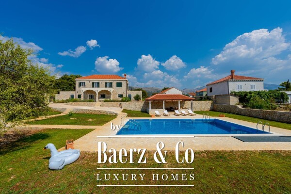 photo 2 Konavle, Močići, Villa with swimming pool 310 m2