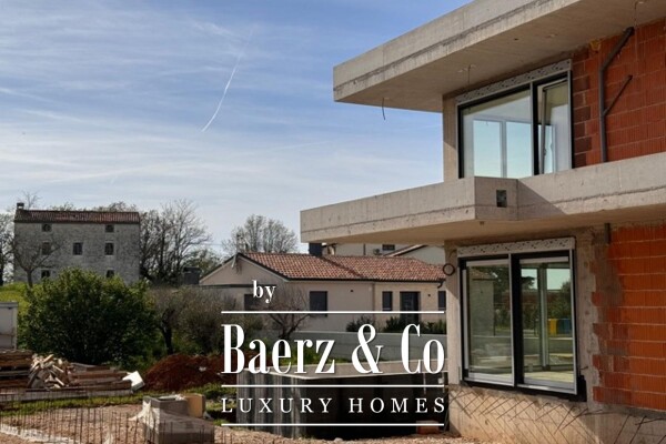 photo 23 Poreč, modern and elegant detached villa NKP 220 m2 on a large garden