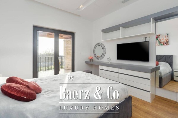 photo 22 Sveti Lovreč, a beautiful villa with a swimming pool on a landscaped garden of 1874m2