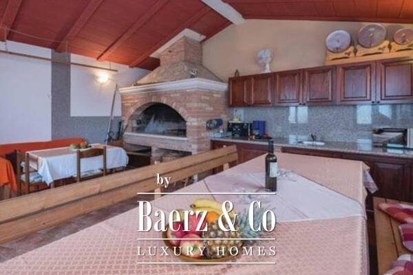 photo 8 Pula, apartment house with a swimming pool on a landscaped garden, 350 m from the sea