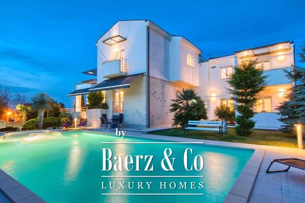 photo 2 Pula, Pješčana Uvala attractive detached villa on a large plot