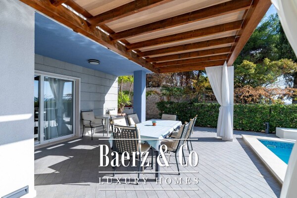 photo 39 Split, Čiovo, modern villa/boutique hotel with 8 apartments, first row to the sea