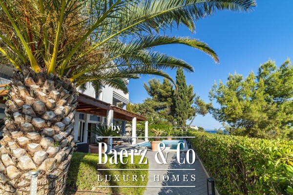 photo 124 Split, Čiovo, modern villa/boutique hotel with 8 apartments, first row to the sea