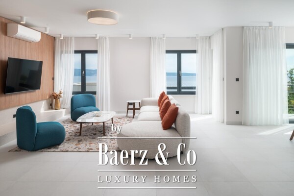 photo 8 Split-Podstrana, luxury villa with swimming pool, garage and panoramic sea view