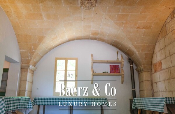 photo 17 WONDERFUL RUSTIC FINCA IN CIUTADELLA