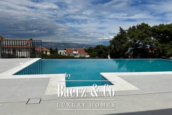 photo 4 Hvar, Jelsa, beautiful house with swimming pool in a great location