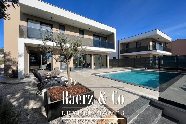 photo 2 Istria, Smoljanci, a modern, newly built villa with a pool and sea view