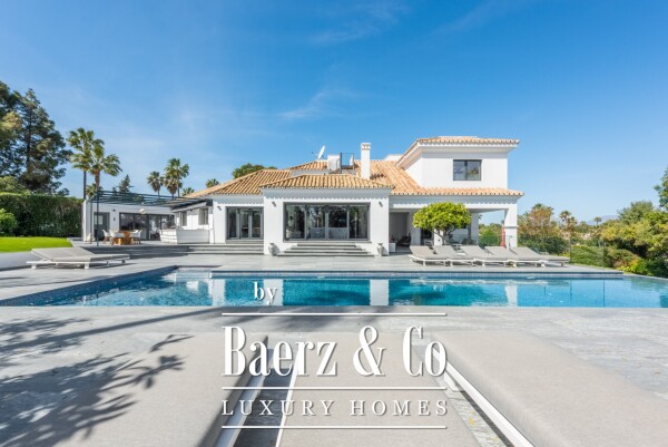 photo 1 Beautiful luxury home in Sotogrande, Sotogrande Costa - Reyes y Reinas