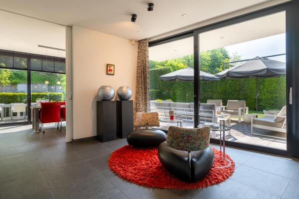 photo 19 Parmentierstraat 25