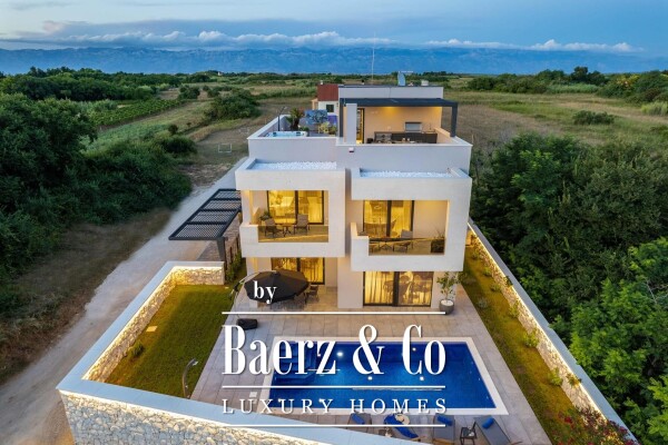photo 3 Zadar, Privlaka, modern luxury house with swimming pool