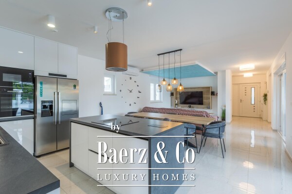 photo 6 Istria, Svetvinčenat - modern detached house NUA 155 m2 with heated pool 32 m2