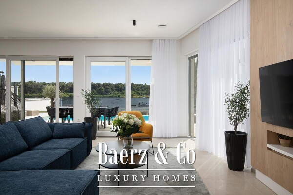 photo 46 Medulin, a beautiful villa of 350 m2, only 6 m from the sea with an fascinating view