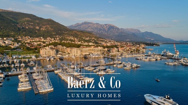 photo 9 Luxury Three Bedroom Apartment in Tivat with Terrace and Seaview