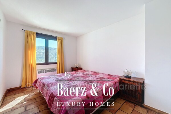 photo 17 Clear view, 5 bedrooms, large wooded plot