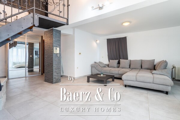 photo 3 Drašnice, a beautiful apartment house, second row from the sea