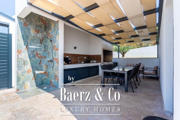 photo 3 Sevid, NEW BUILD, modern villa with a pool, NFA 151 m²