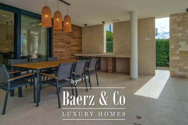 photo 6 Istria, luxury villa 276 m2 with 4 bedrooms, pool and sea view