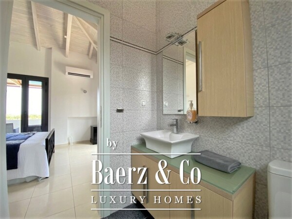 photo 10 (For Sale) Residential Villa || Messinia/Kalamata - 221 Sq.m, 5 Bedrooms, 975.000€