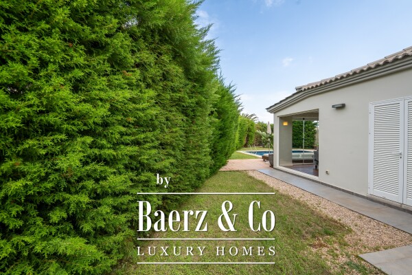 photo 30 Luxurious villa in central area Tenerife south