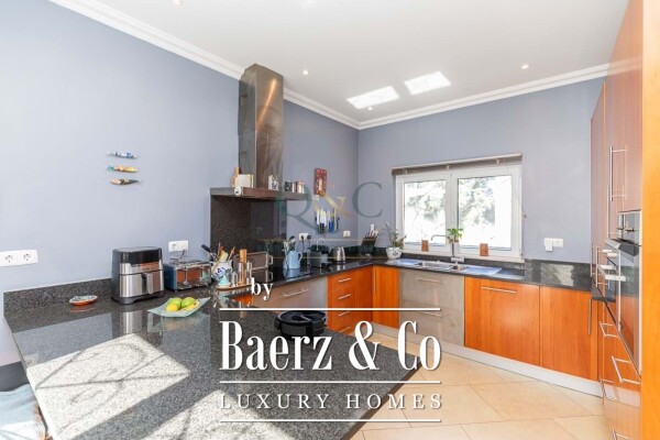 photo 3 Beautiful luxury home in Santa Bárbara de Nexe, Countryside