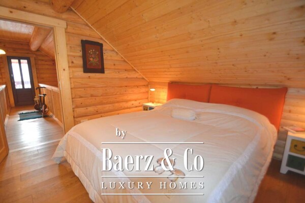 photo 12 Ravna Gora, Hleveci, charming wooden villa with 5500 m2 of building land