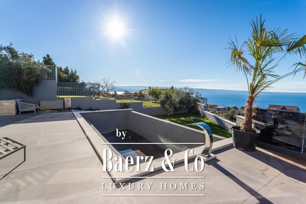 photo 14 Podstrana, apartment villa with swimming pool and roof terrace