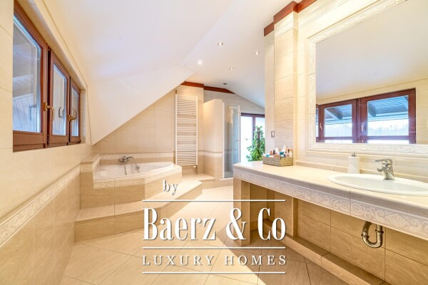 photo 17 Samobor, Perivoj, luxury family house 400 m2 on a plot of 1,680 m2 with swimming pool