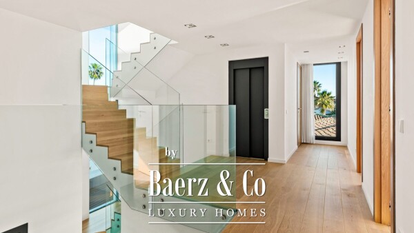 photo 23 Villa - Marbella East - Ref: 8617