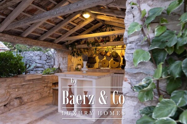 photo 7 Island of Hvar, a unique property in an exceptional location