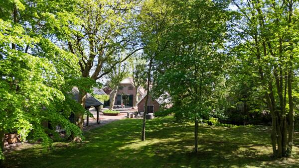 photo 6 de Hoef Westzijde 47