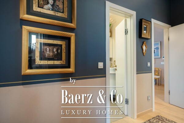 photo 15 Split, luxurious three-bedroom apartment - shared pool and garage