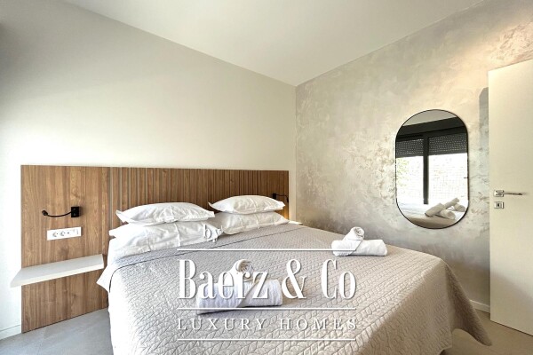 photo 15 Hvar, apartment villa with five fully furnished apartments