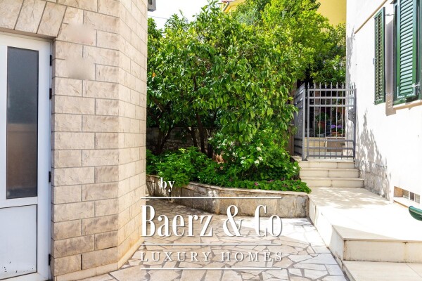 photo 35 Split, Varoš, authentic stone house with pool and sauna, NFA 192 m²