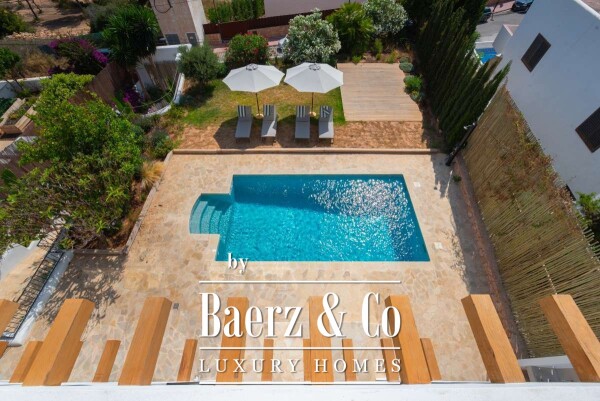 photo 35 Beautiful luxury home in Cap Martinet, Cap Martinet