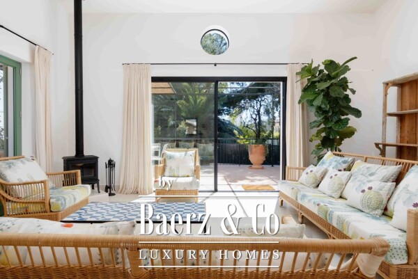 photo 8 Charming completely renovated house with pool near the sea