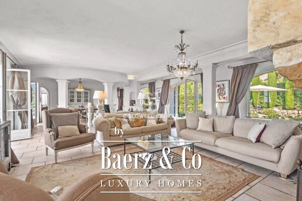 photo 6 Close to the village of Mougins – Stunning Provençal Property with Sea View