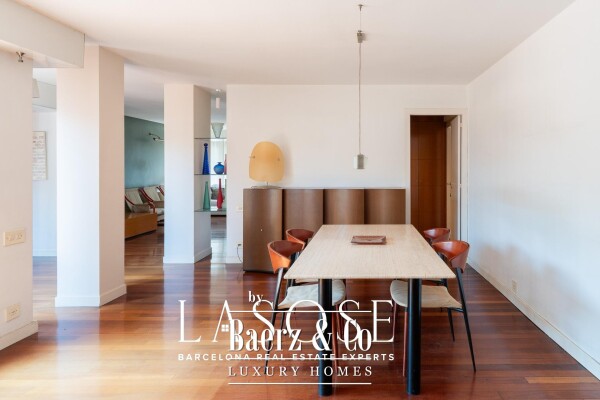 photo 2 Barcelona, Les Tres Torres