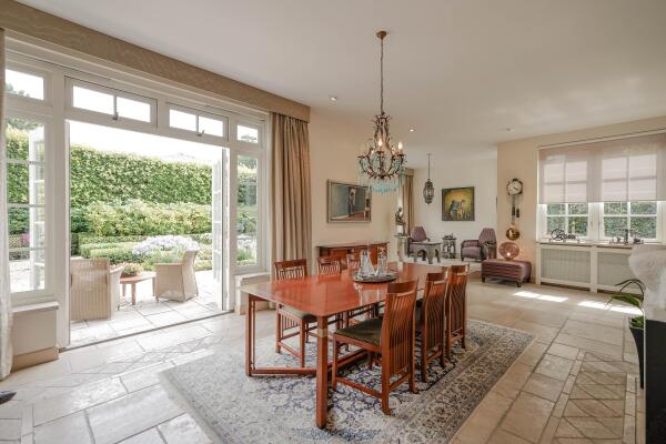 photo 10 Nederhoflaan 12