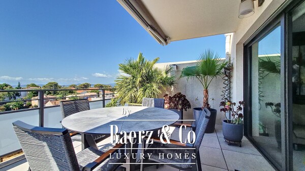 photo 3 APARTEMENT TOP FLOOR