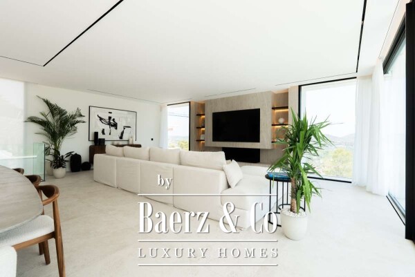 photo 15 Beautiful luxury home in Roca Llisa, Roca Llisa