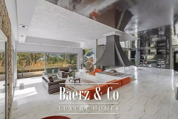 photo 7 A villa conceived as a livable sculpture, facing the sea and bathed in light